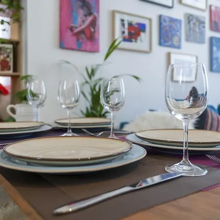 De Nazareth Apartment Paris